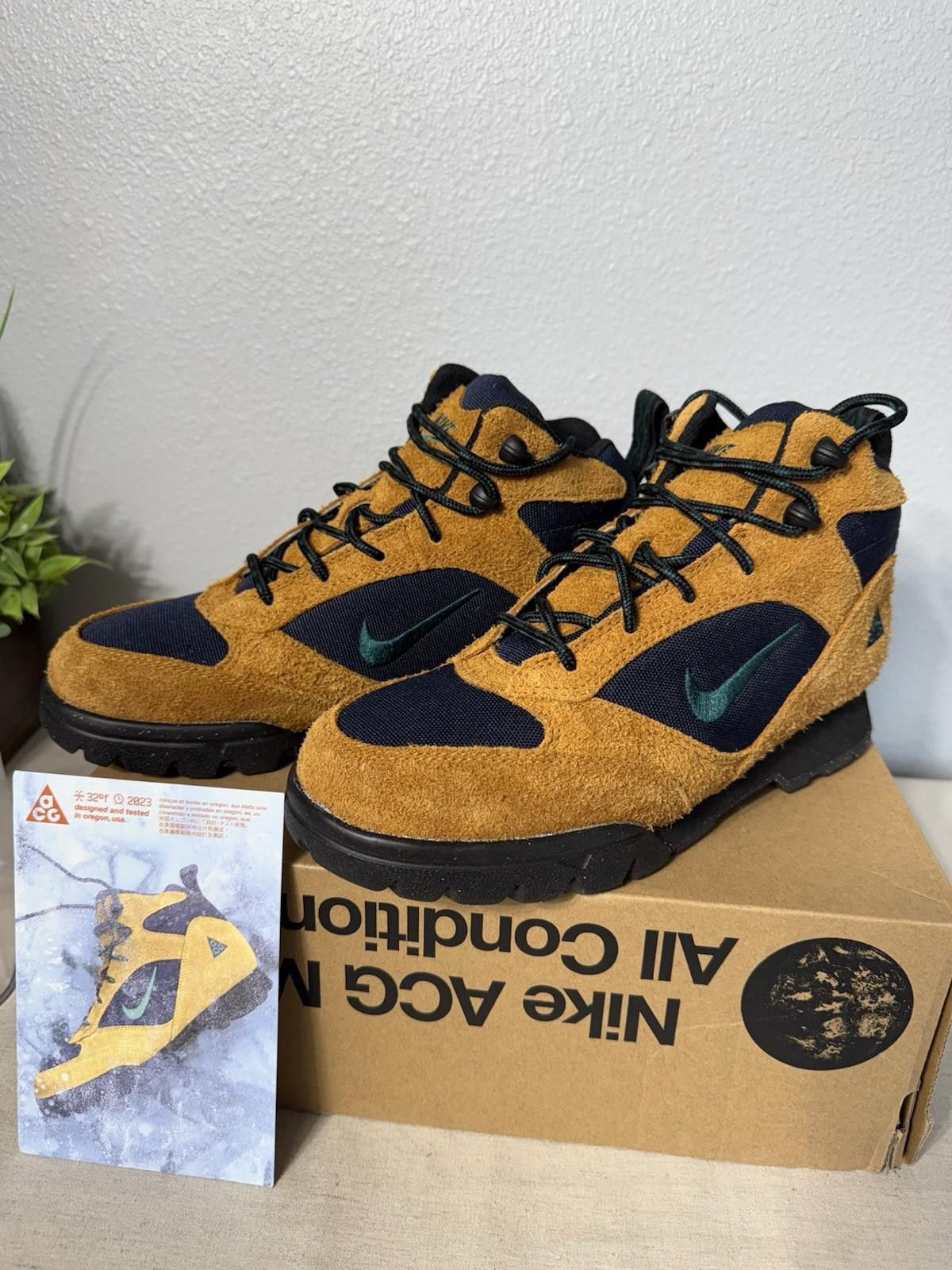 Nike ACG Torre Mid Burnt Sienna and Obsidian Sz M 75 W 9