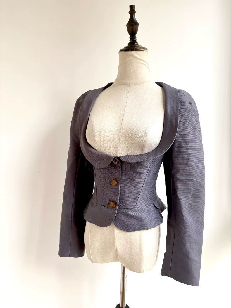 Vivienne Westwood Vivienne Westwood Gray pearly collar fishbone suit jacket Size XS / US 0-2 / IT 36-38 - 3 Thumbnail
