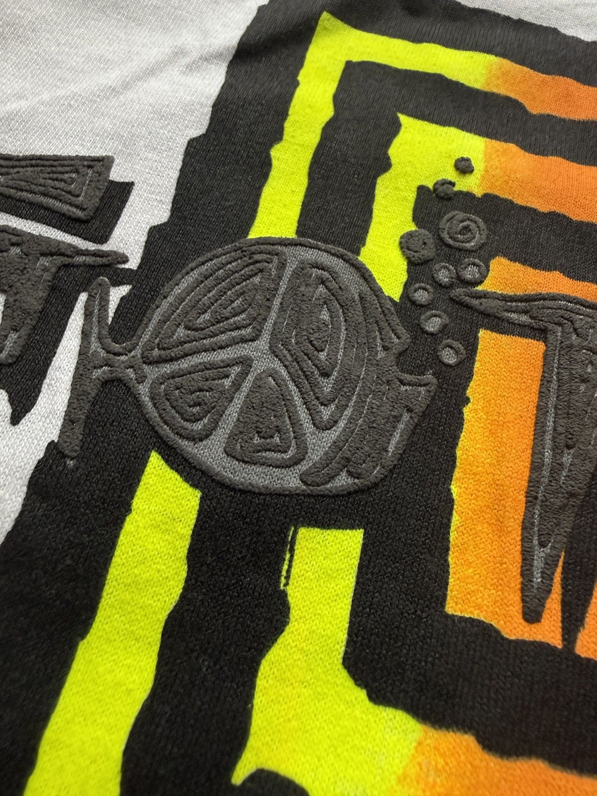 Vintage Vintage 80s Gotcha More Core Surfwear Skater Graphic Tee Size US S / EU 44-46 / 1 - 5 Thumbnail