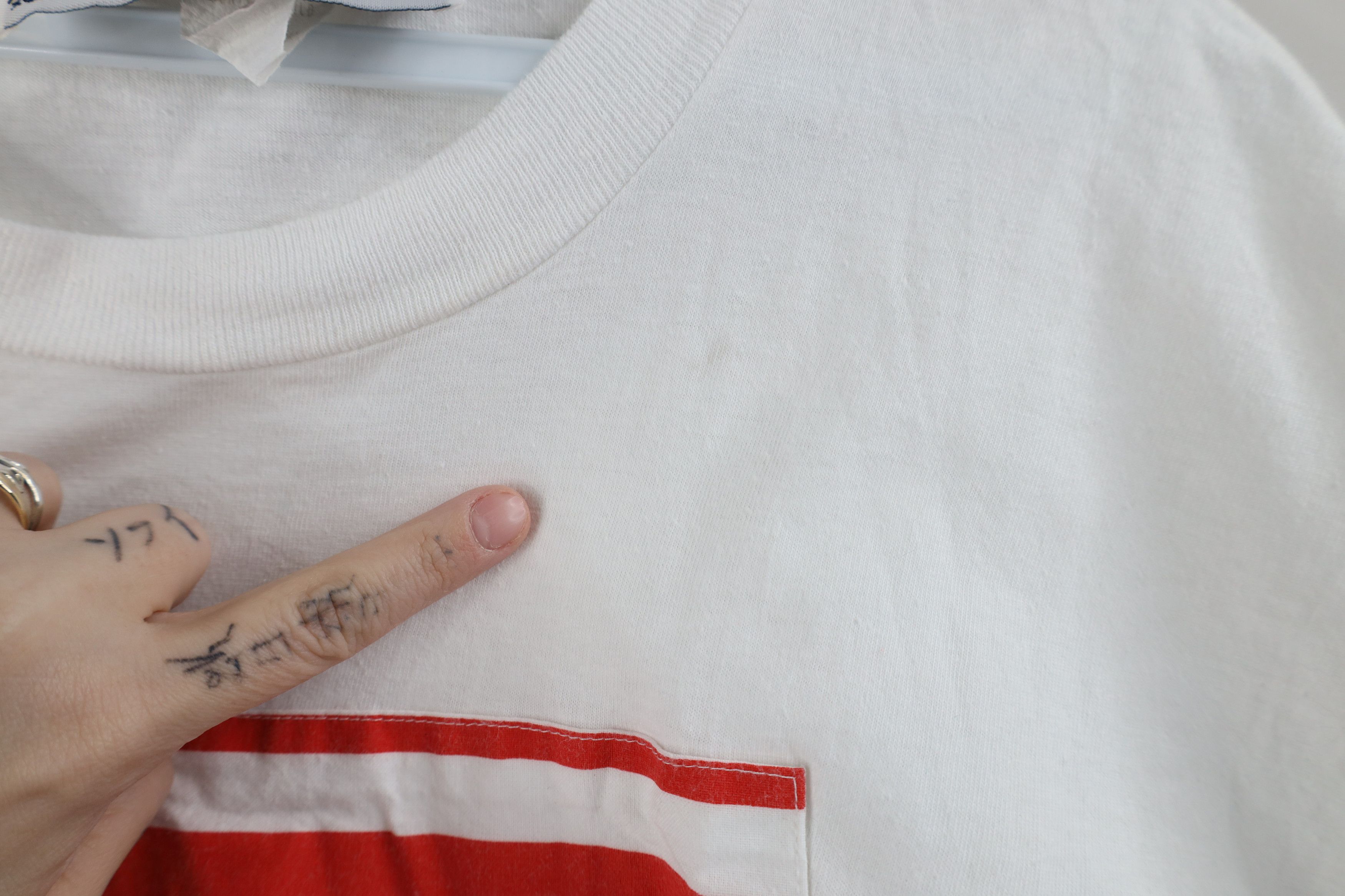 Vintage Vintage 90s Streetwear USA Flag Patch T-Shirt White USA Size ONE SIZE - 8 Thumbnail