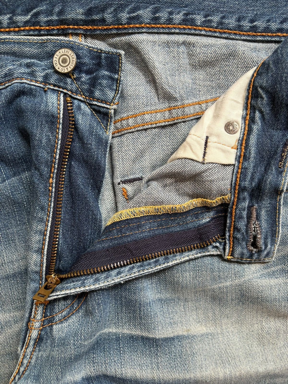 Levi's Vintage Y2K Levis 503 Patches Faded Wash Baggy Jeans Size US 35 - 9 Thumbnail