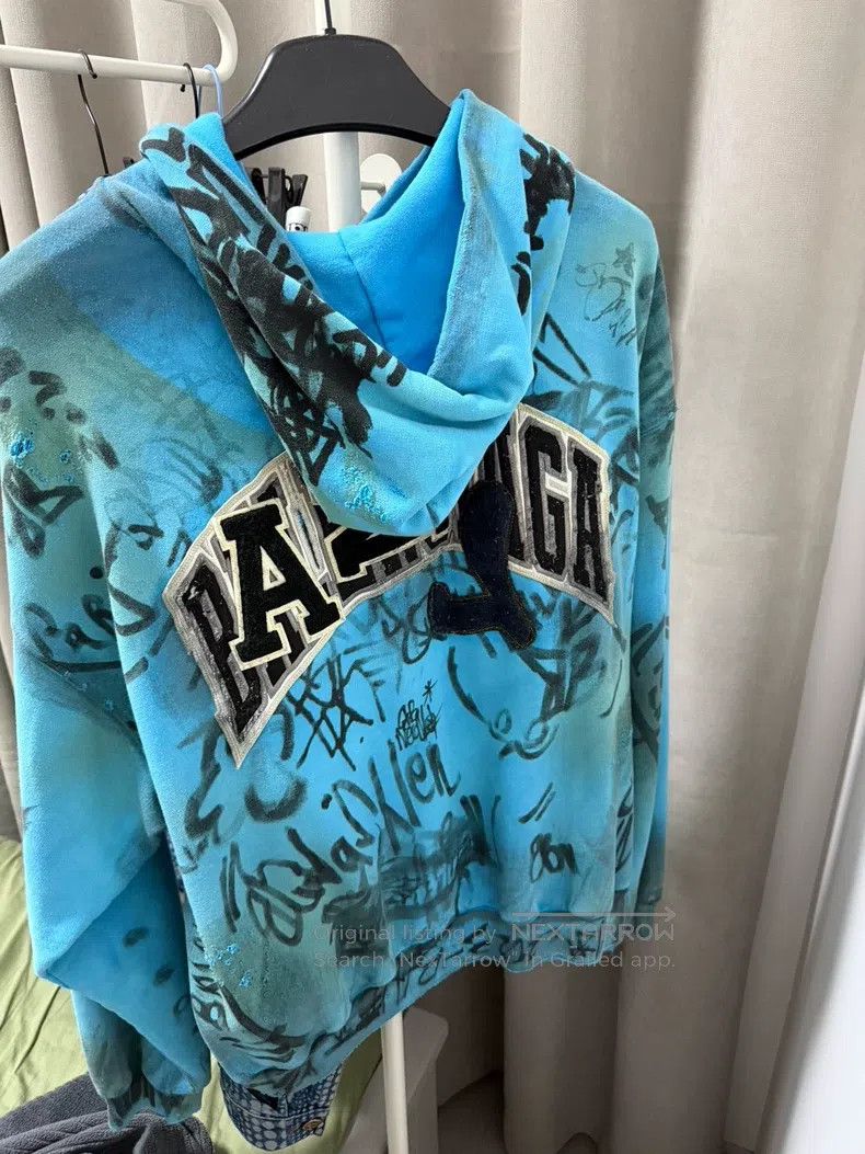 Balenciaga Balenciaga Blue Manchester United graffiti zipper hoodie Size US XS / EU 42 / 0 - 2 Thumbnail