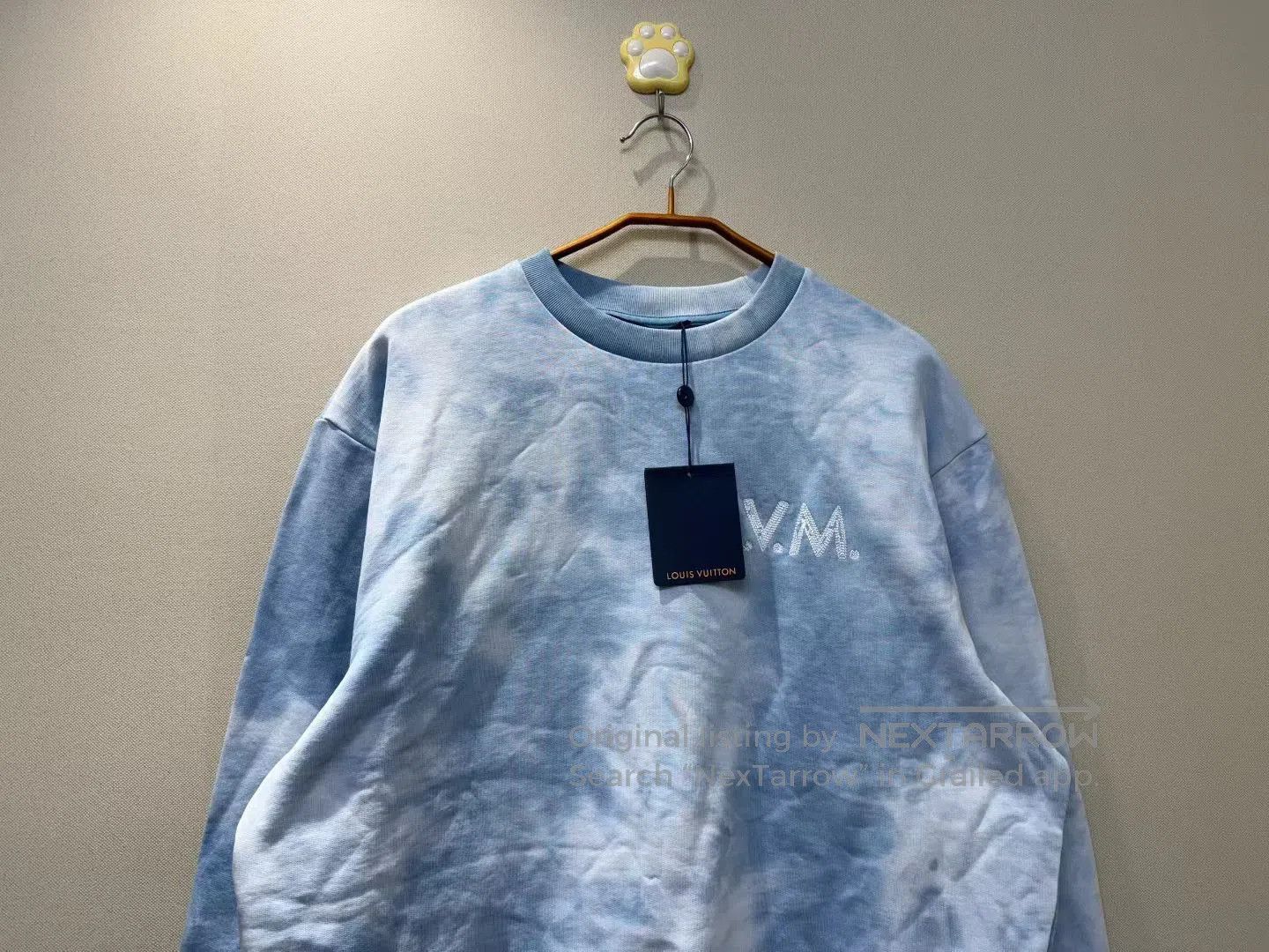 Louis Vuitton Louis Vuitton Blue Tie-Dye Letter Hoodie| Size US XL / EU 56 / 4 - 2 Thumbnail