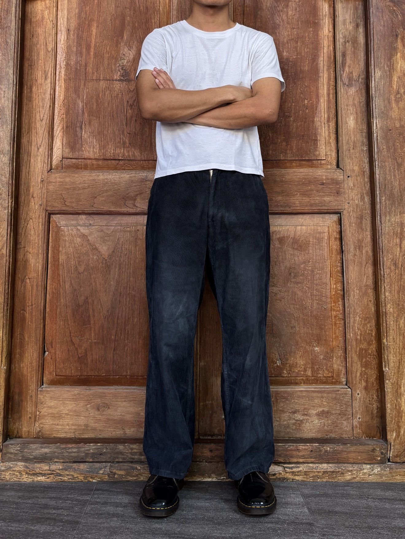 Yohji Yamamoto Dyed Corduroy Loose Trousers Size US 29 - 1 Thumbnail
