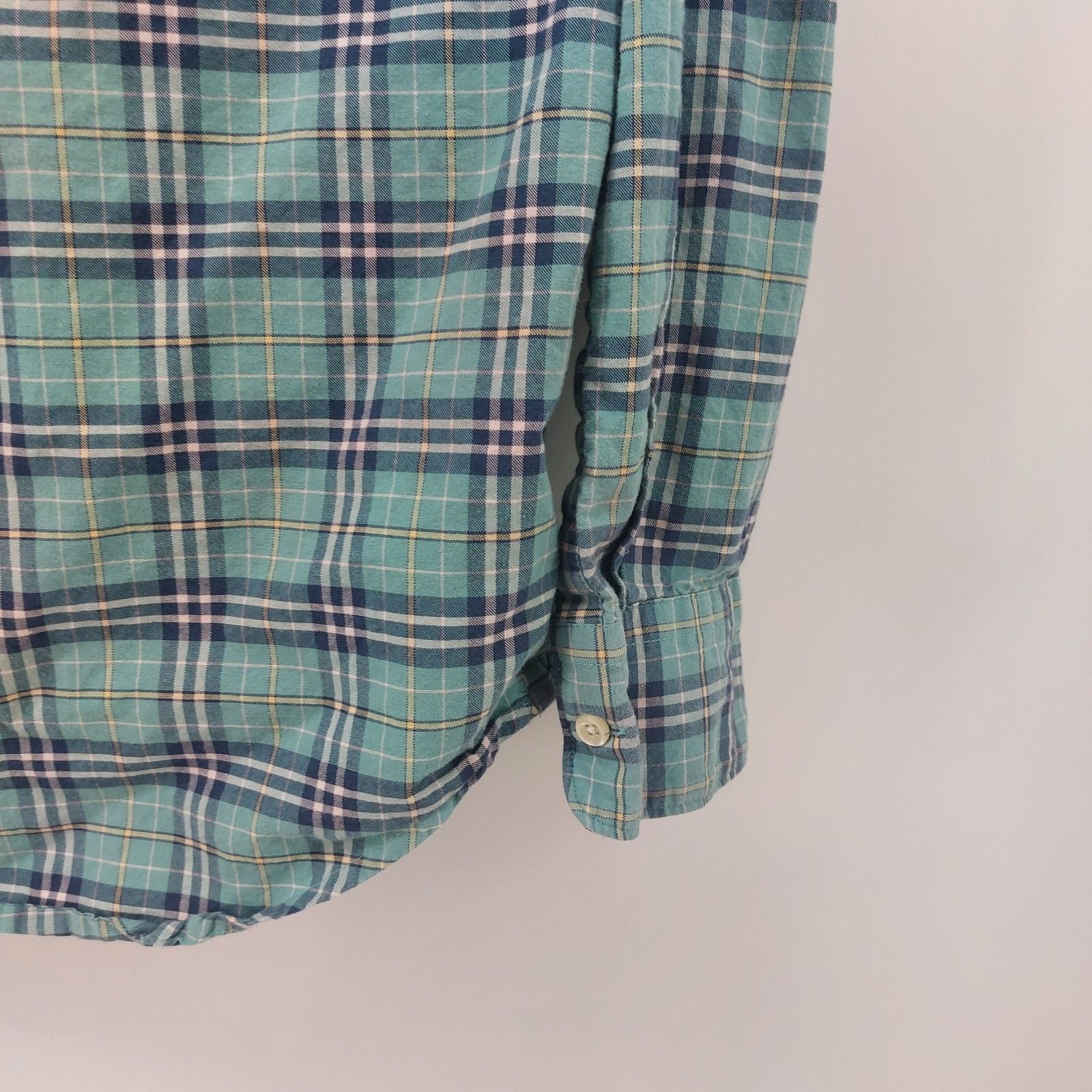 Izod Izod Saltwater Men's Relaxed Classic Plaid Button down S Size US S / EU 44-46 / 1 - 10 Thumbnail