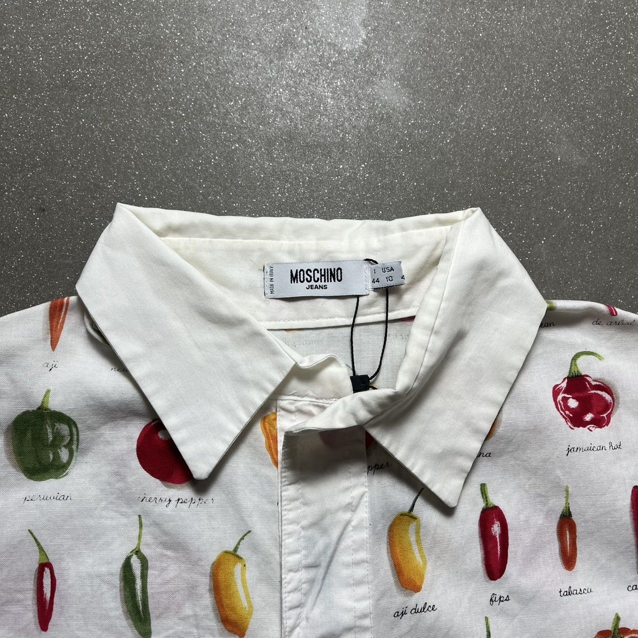 Moschino Moschino Pepper Print Button-Up Shirt Size US M / EU 48-50 / 2 - 8 Thumbnail