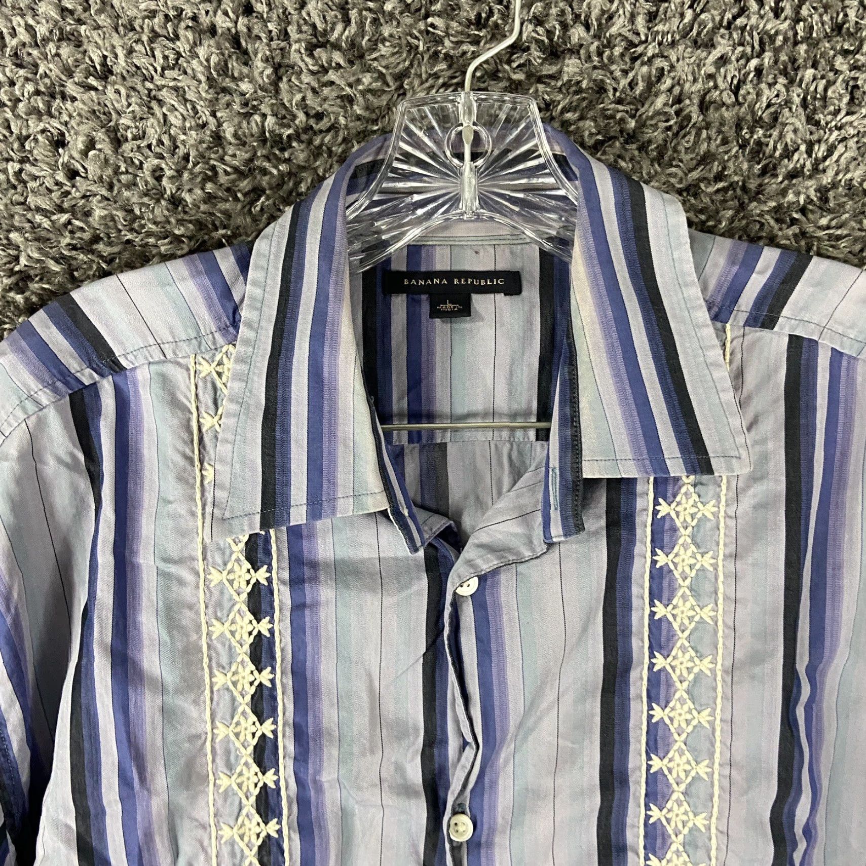 Banana Republic BANANA REPUBLIC Men's L Short Sleeve Striped Button-Up Shirt Multicolor Embroidered Size US 33 - 5 Thumbnail