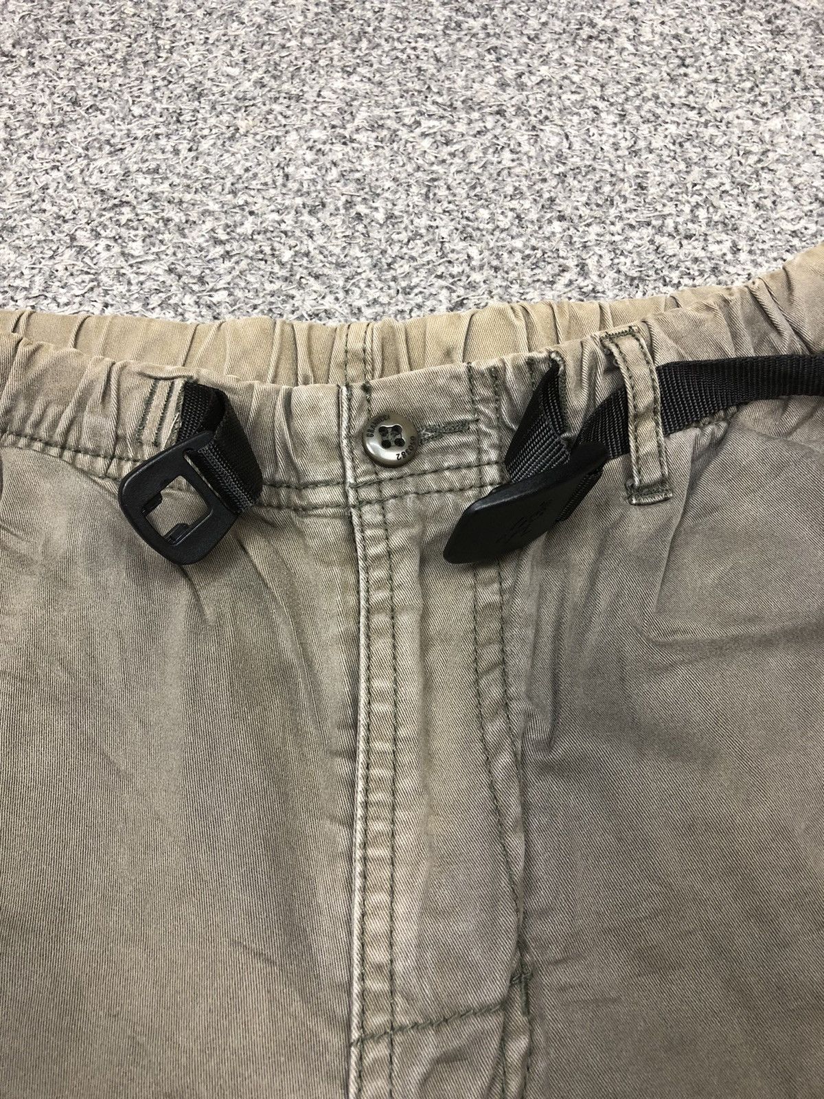 Gramicci × Japanese Brand × Vintage Vintage Sunfaded Y2K Gramicci USA Shortpants Size US 31 - 4 Thumbnail