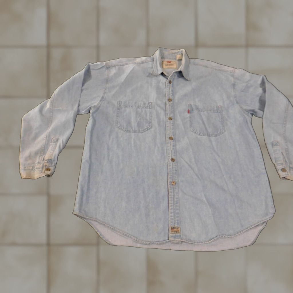 Levi's VINTAGE Levi's Denim Shirt XL Mens Button Up Red Tab Retro Button Up 90s Denim Shirt 90s Mens L Size US XL / EU 56 / 4 - 1 Thumbnail