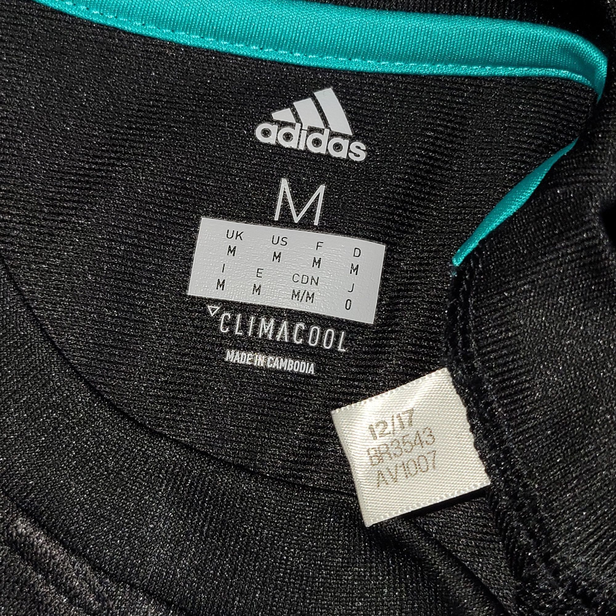 Adidas Ronaldo Real Madrid 2017 2018 UEFA Away Soccer Jersey M Size US M / EU 48-50 / 2 - 7 Thumbnail