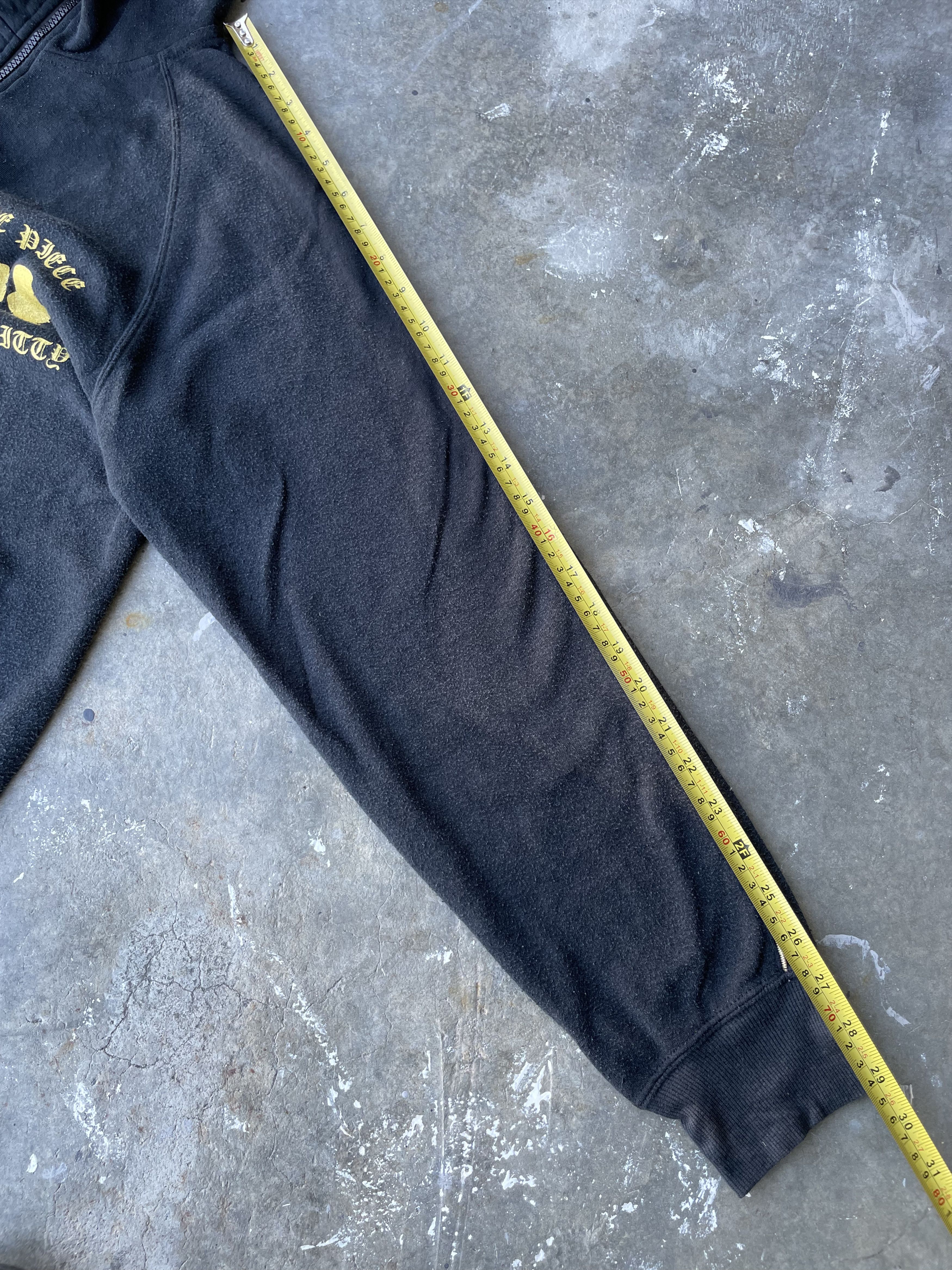 Japanese Brand Vintage Sunfaded One Piece X Hello Kitty Logo Zip Sweatshirt Size US L / EU 52-54 / 3 - 7 Thumbnail