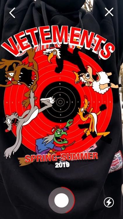 Vetements SS2019 Augmented Reality Cartoon Zoo Hoodie Size US S / EU 44-46 / 1 - 4 Thumbnail