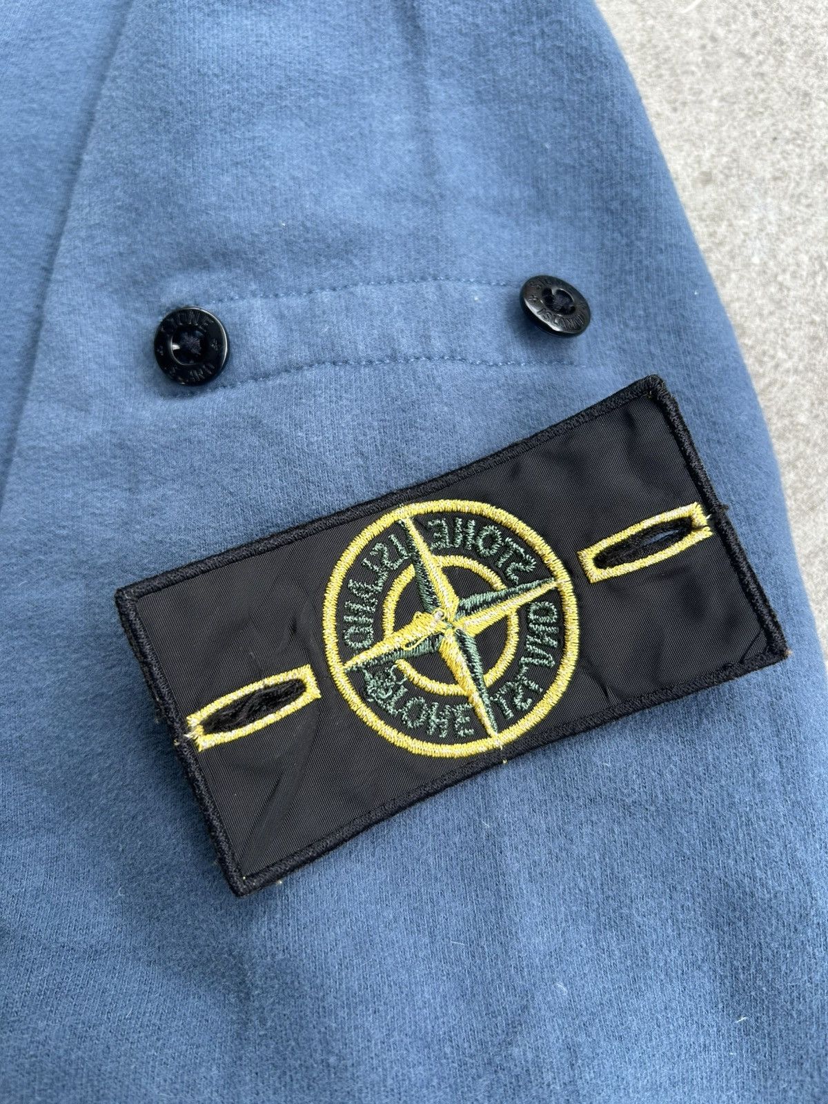 Stone Island Stone Island Blue Crewneck Sweatshirt Size US L / EU 52-54 / 3 - 4 Thumbnail