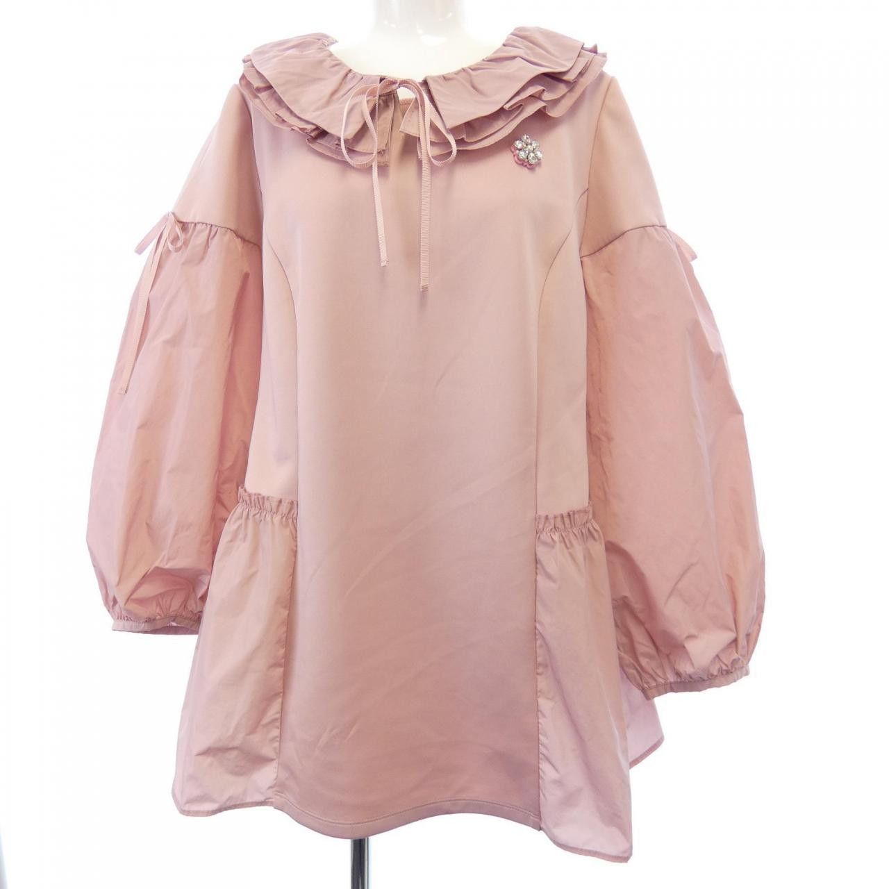 Other Other SUPER BEAUTY Top Others Tops DUTY FREE for USA Size ONE SIZE - 1 Thumbnail