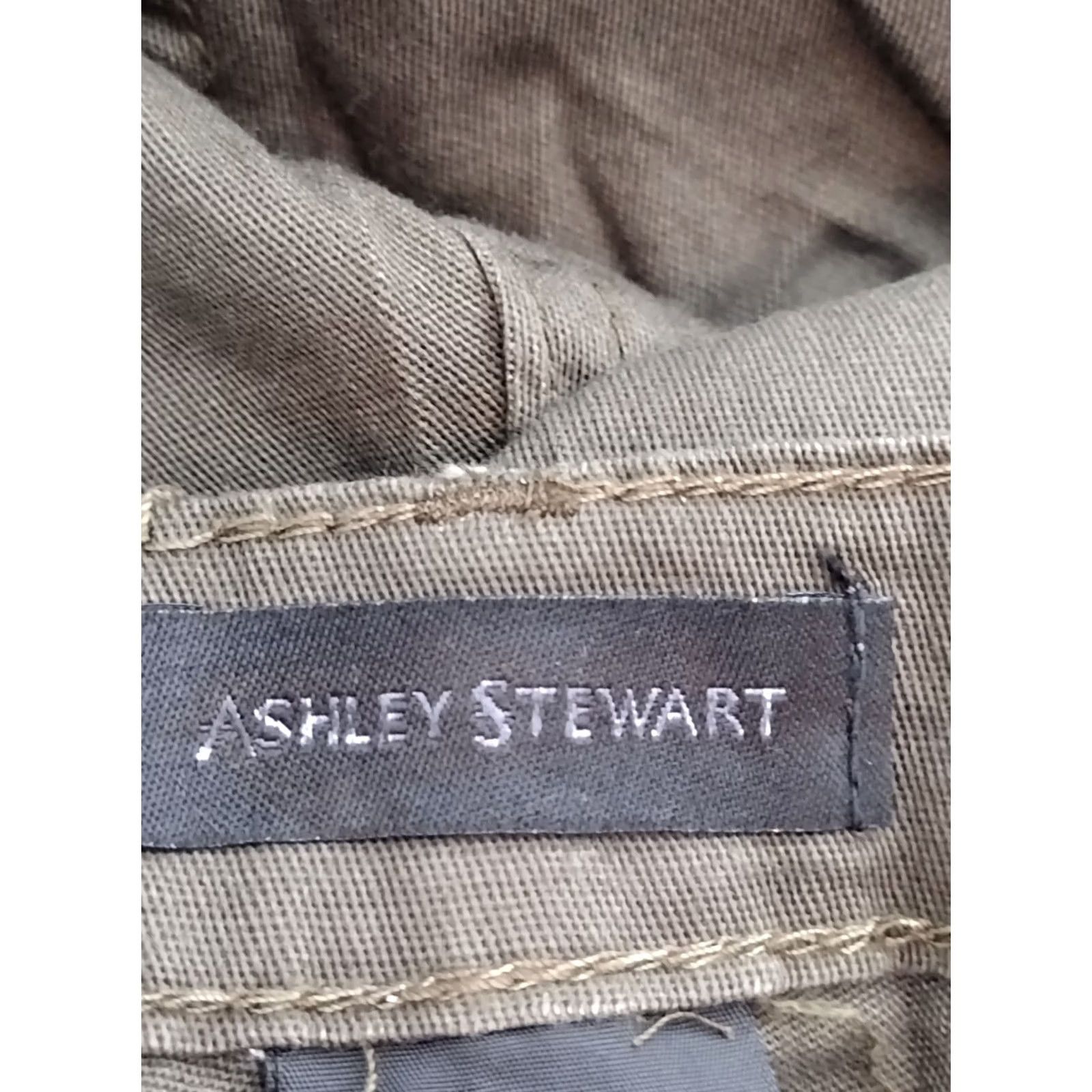 Vintage Ashley Stewart Cargo Pants 18 Brown Cotton Blend 6 Pockets Zip Leg High Rise Straight Women's Pants Size 40" / US 18 - 5 Thumbnail