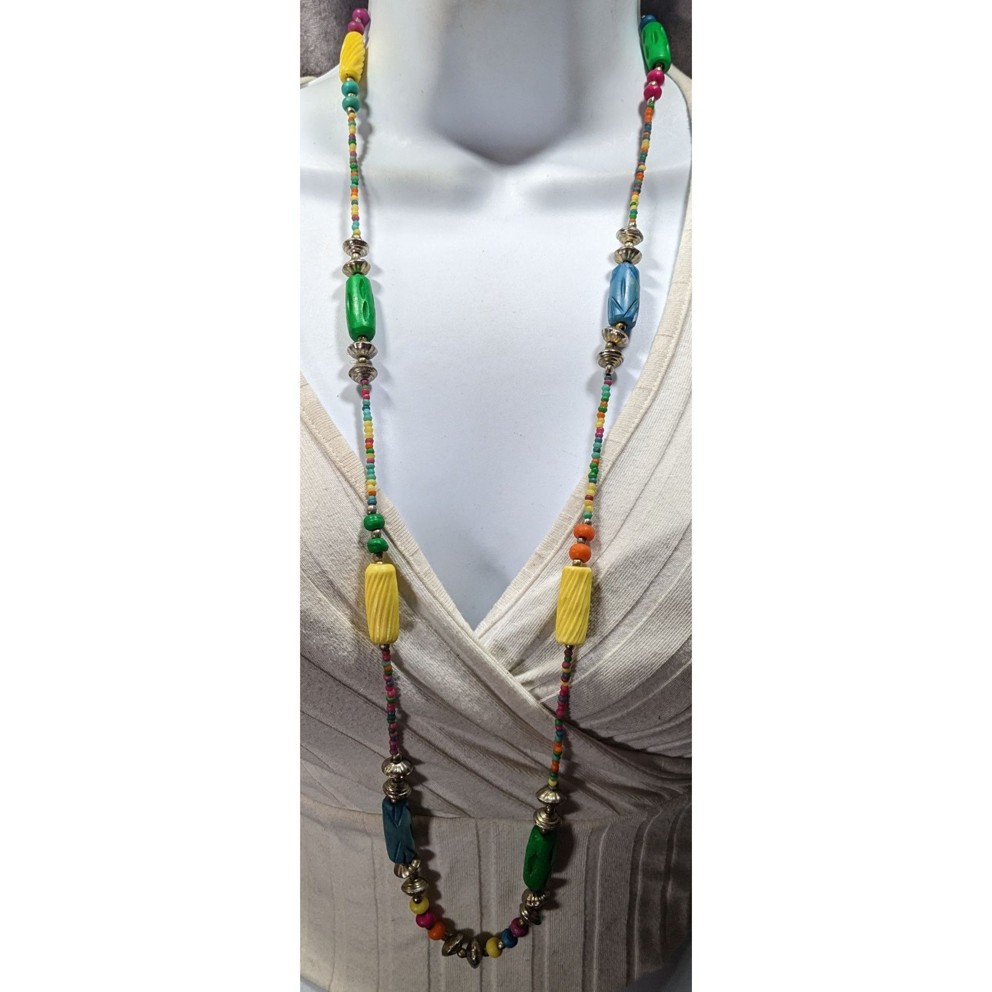 Other Vintage Retro Rainbow Handmade Beaded Necklace Size ONE SIZE - 4 Thumbnail