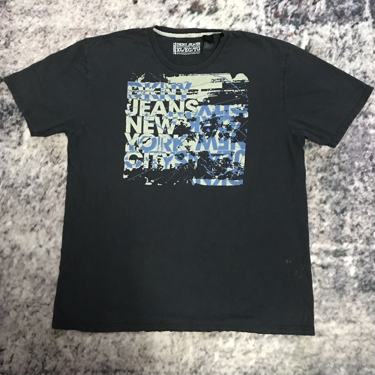 DKNY × Vintage DKNY Jeans Vintage T-Shirt Size US XL / EU 56 / 4 - 1 Thumbnail