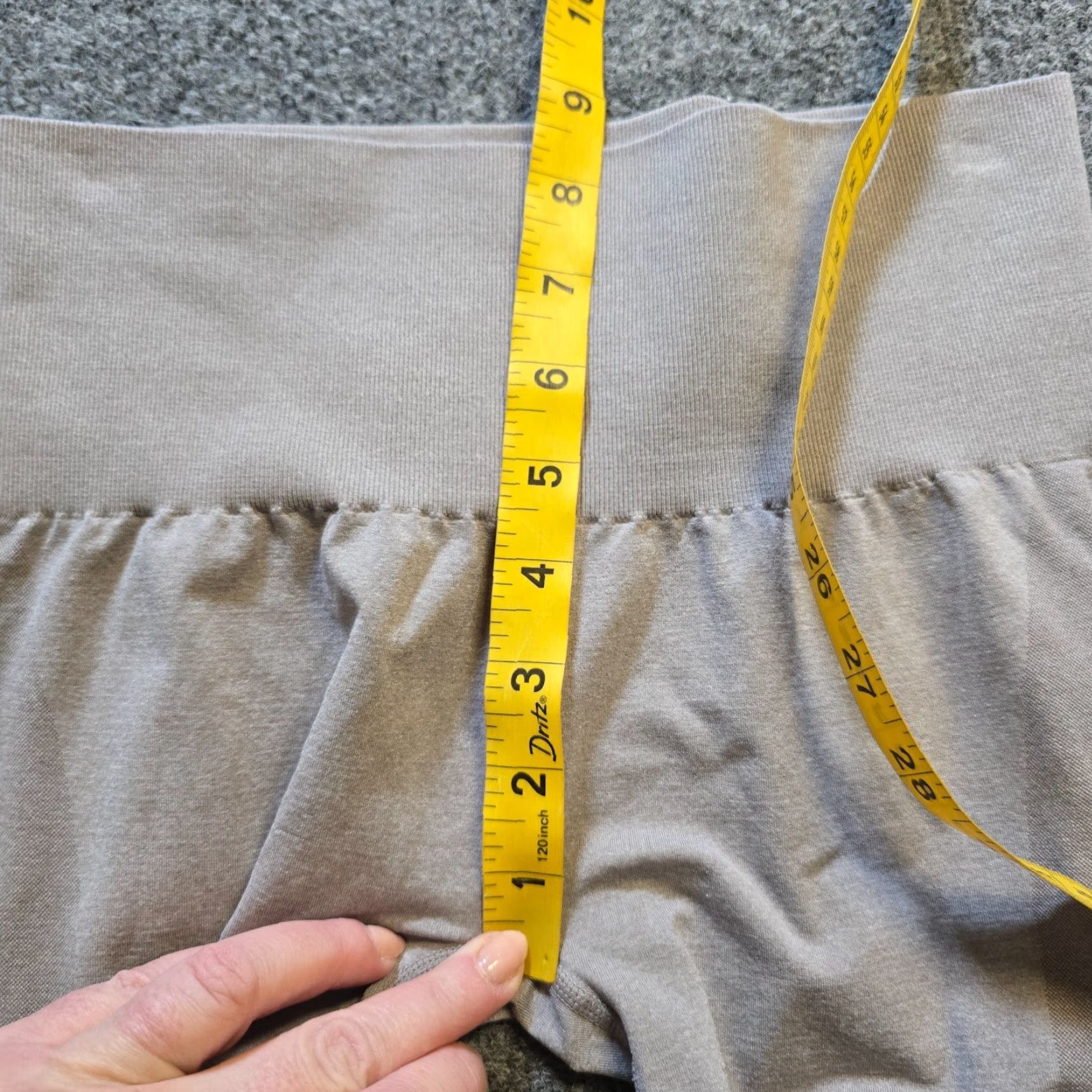 Vintage NVGTN Leggings Womens Small Gray Navigation Seamless 7/8 Cropped Workout Athletic 25 in Inseam Skinny Compression Gym & Training Size 28" / US 6 / IT 42 - 5 Thumbnail