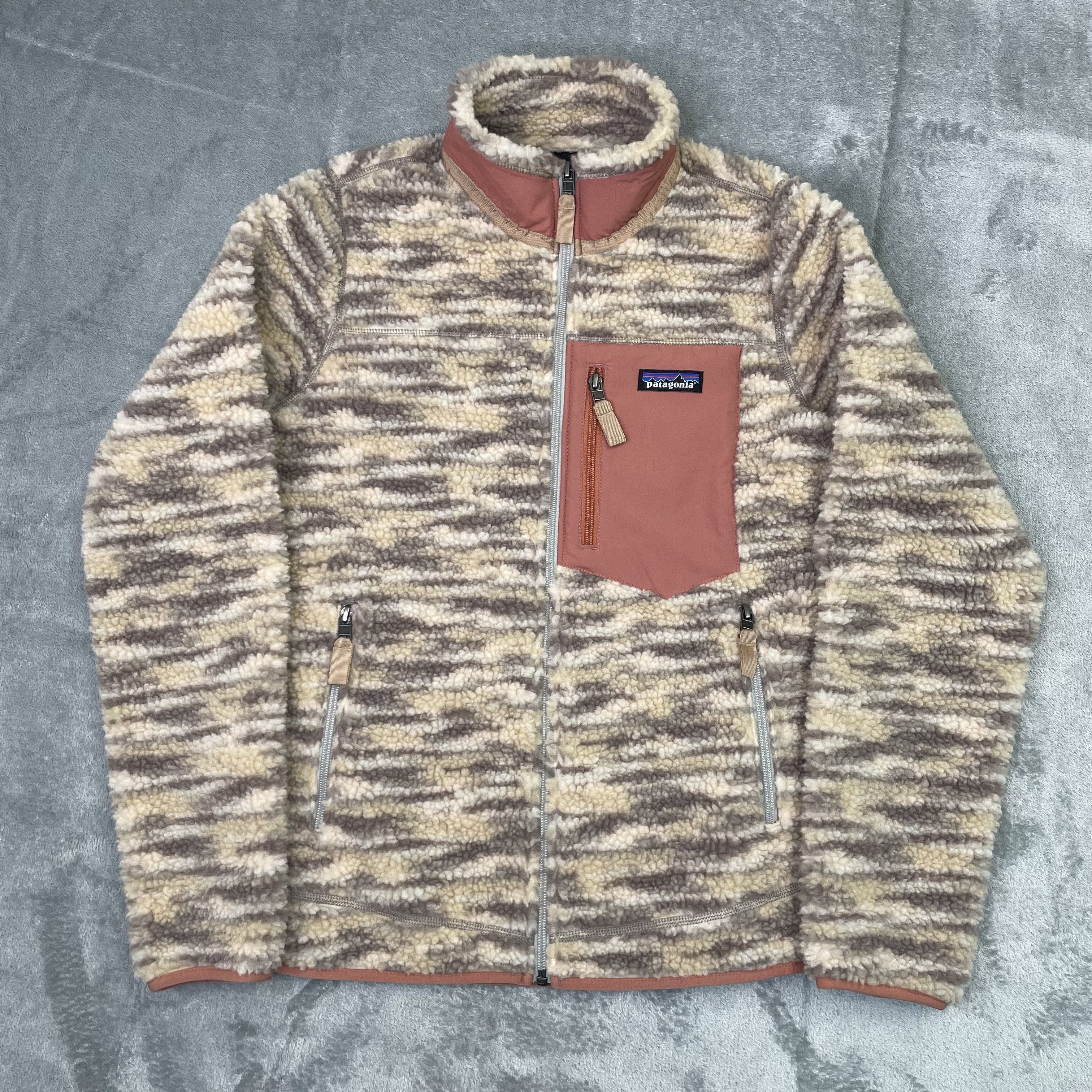 Patagonia Women's Patagonia Classic Retro-X Jacket Space Dye Oatmeal Size S / US 4 / IT 40 - 1 Thumbnail