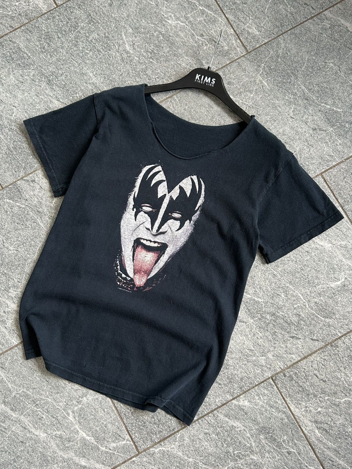 Band Tees Vintage tee shirt Kiss tour rock Band Big logo 2002 rare Size US S / EU 44-46 / 1 - 7 Thumbnail