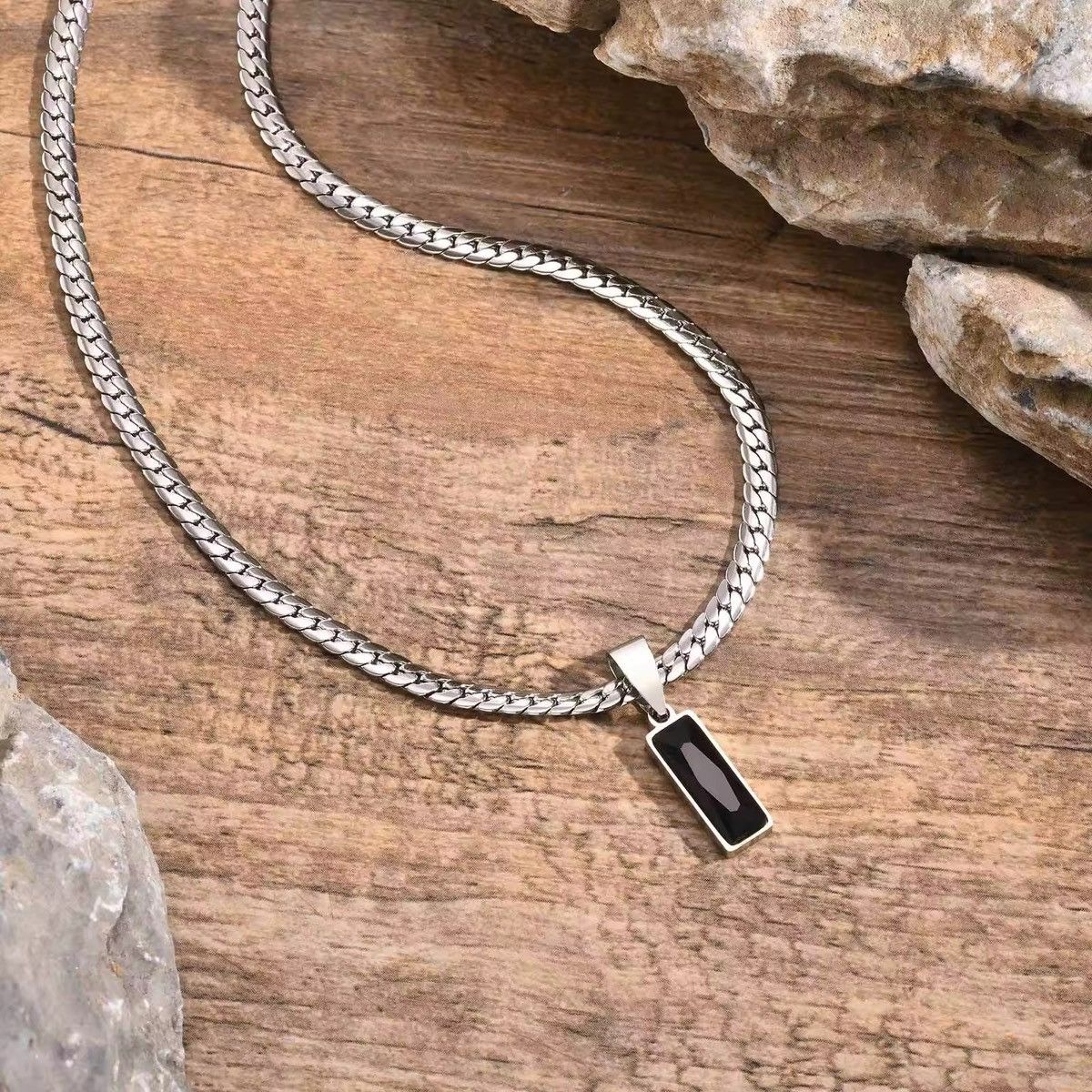 Jewelry Stylish Black Stone Necklaces Size ONE SIZE - 2 Thumbnail
