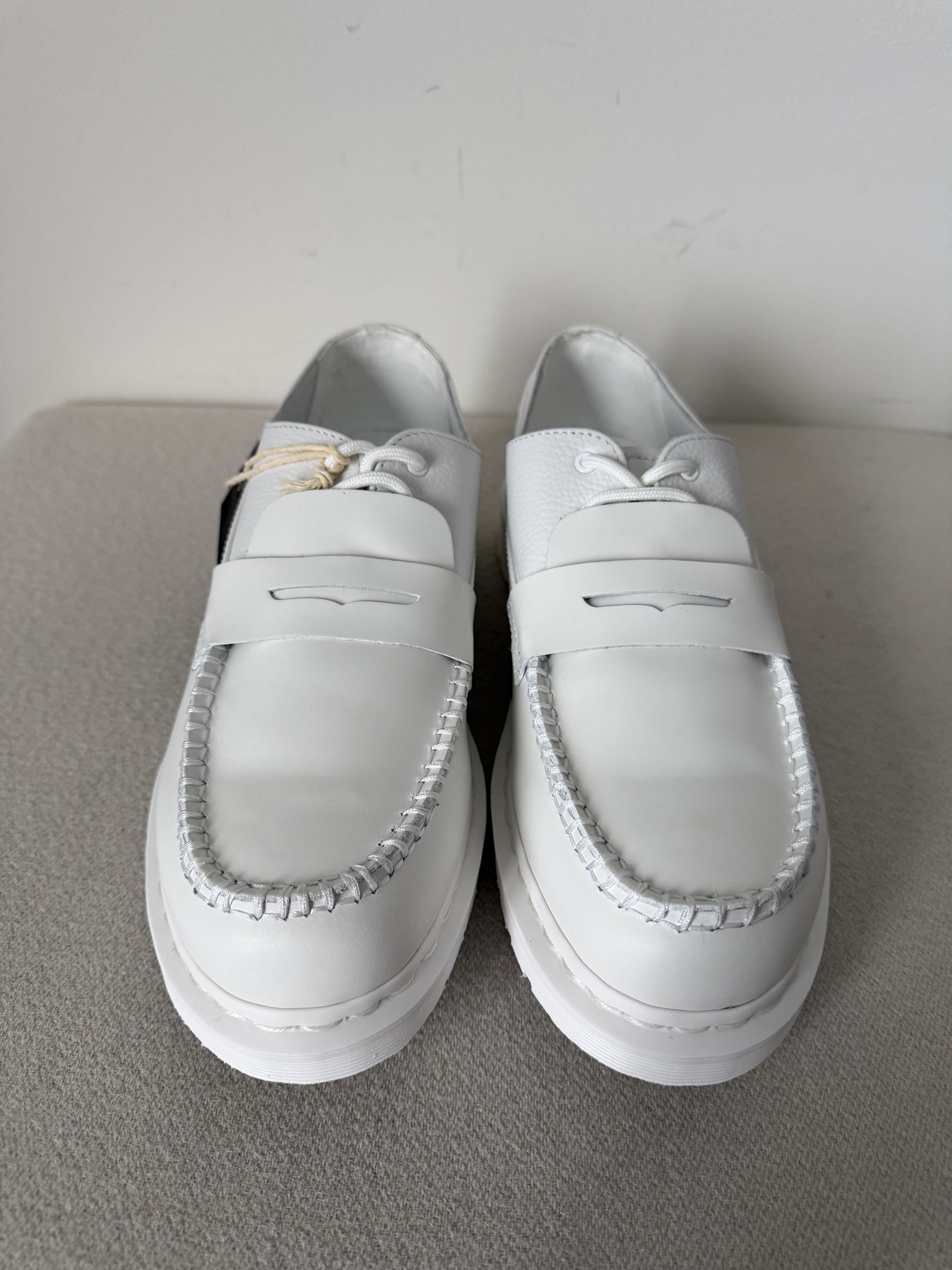 Dr. Martens × MM6 MM6 Maison Margiela Dr. Martens 1461 Penton Loafers in White Size US 10.5 / EU 43-44 - 4 Thumbnail