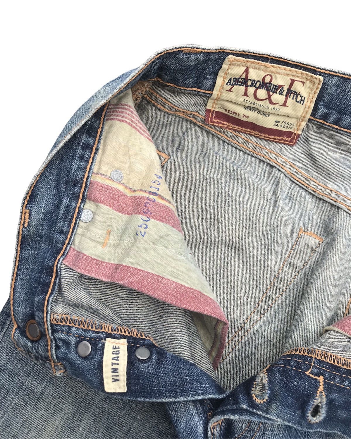 Abercrombie & Fitch Vintage Abercrombie & Fitch Distressed Denim Size US 32 / EU 48 - 10 Thumbnail