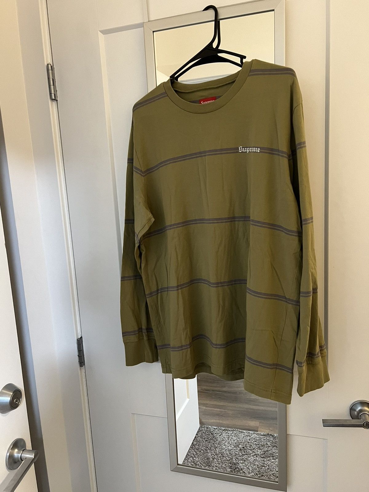 Supreme Supreme Old English Longsleeve Size US L / EU 52-54 / 3 - 1 Thumbnail