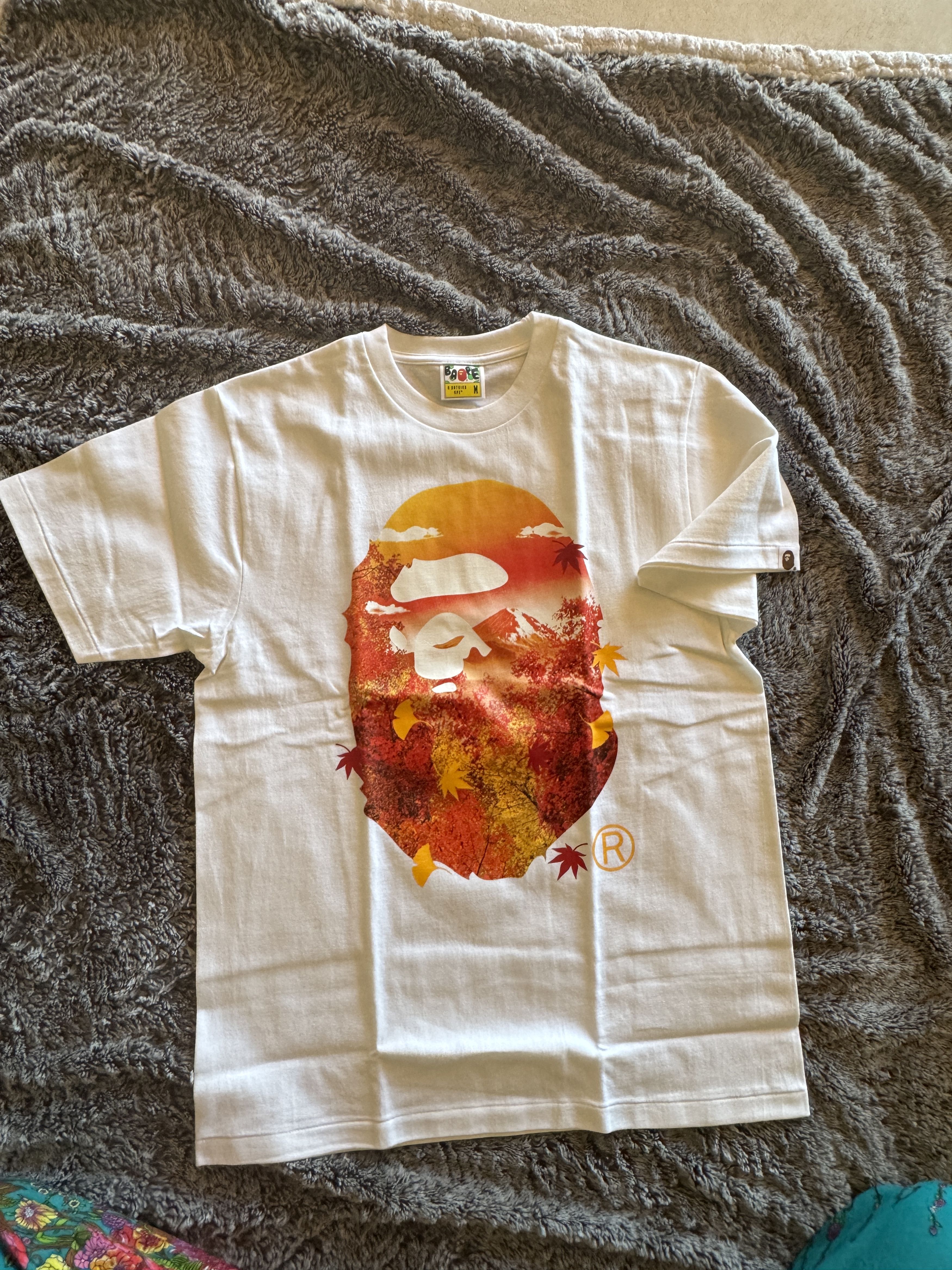 Bape Bape Fall 24 T - Fall ape head silhouette Size US M / EU 48-50 / 2 - 2 Thumbnail