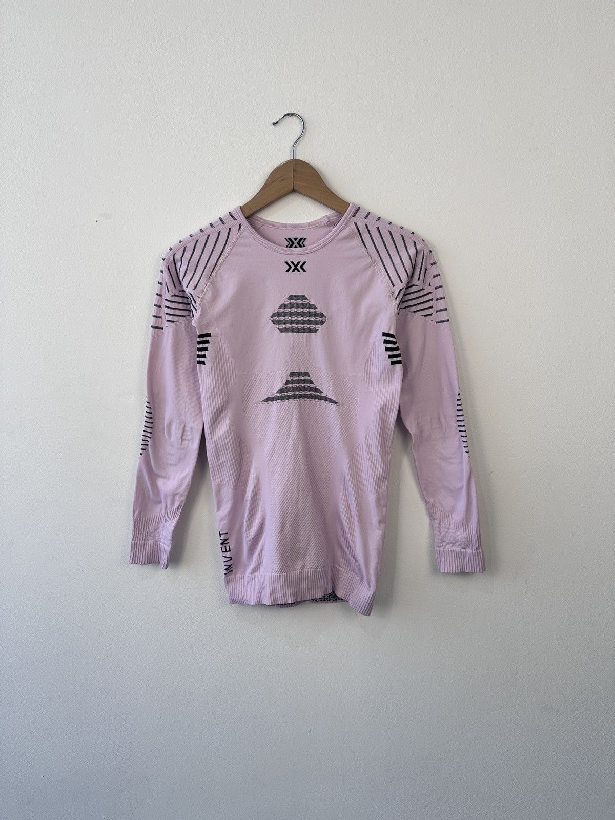 Other X-Bionic Invent 4.0 Training Shirt Long Sleeve Pink Size L Size L / US 10 / IT 46 - 1 Thumbnail