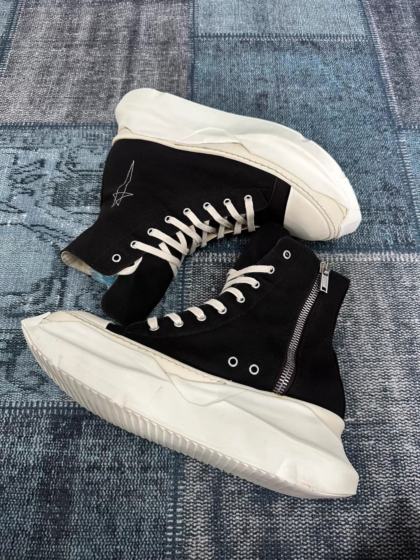 Rick Owens Rick Owens 5-Pointed Star Tank Sole 44 (New, Boxed) Size US 11 / EU 44 - 2 Thumbnail