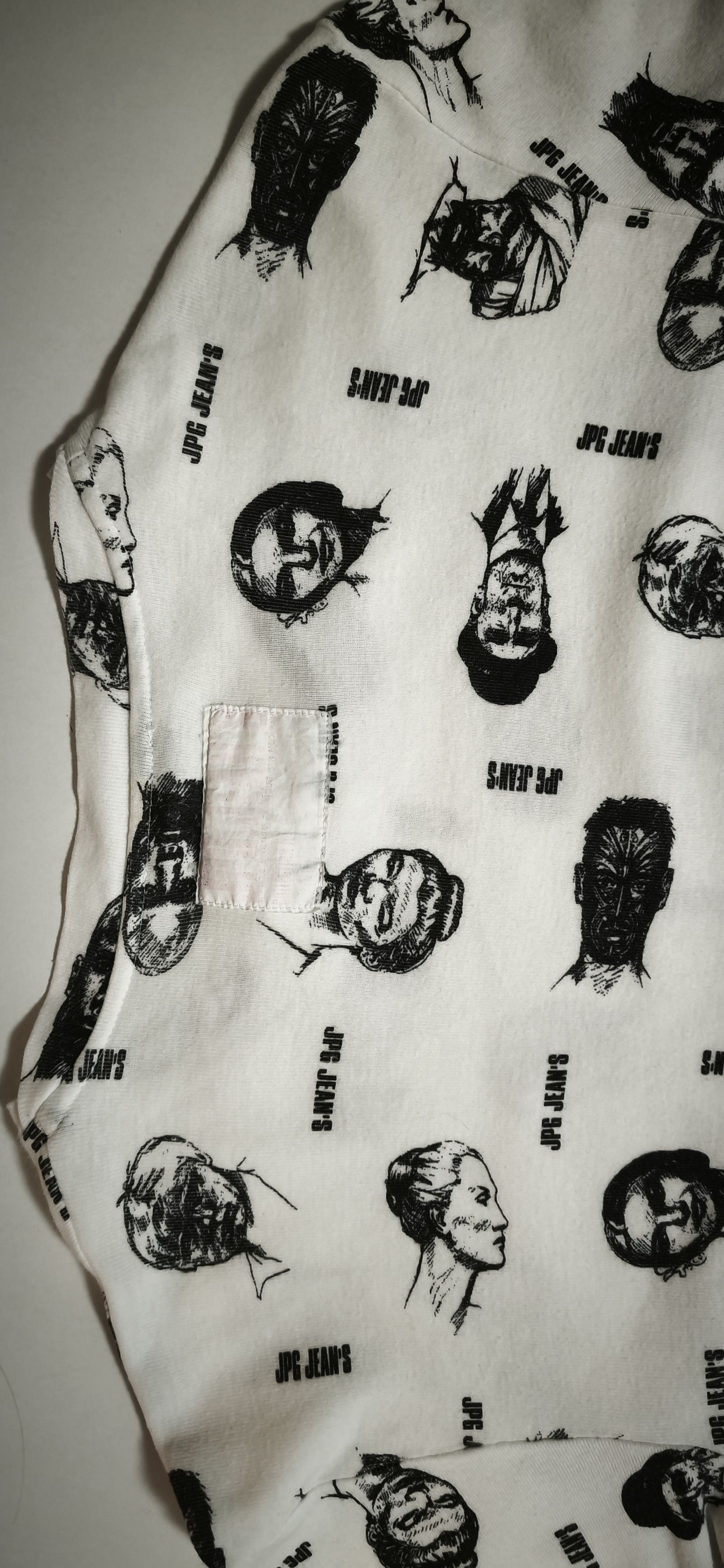 Jean Paul Gaultier 2000 - JPG-Jeans - Faces tshirt Size US L / EU 52-54 / 3 - 17 Thumbnail