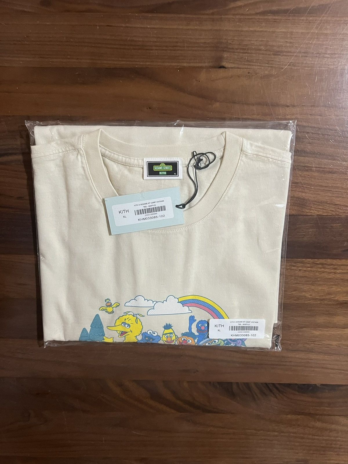 Kith Kith for Sesame Street Camp Vintage Tee in Waffle Size XL Size US XL / EU 56 / 4 - 5 Thumbnail