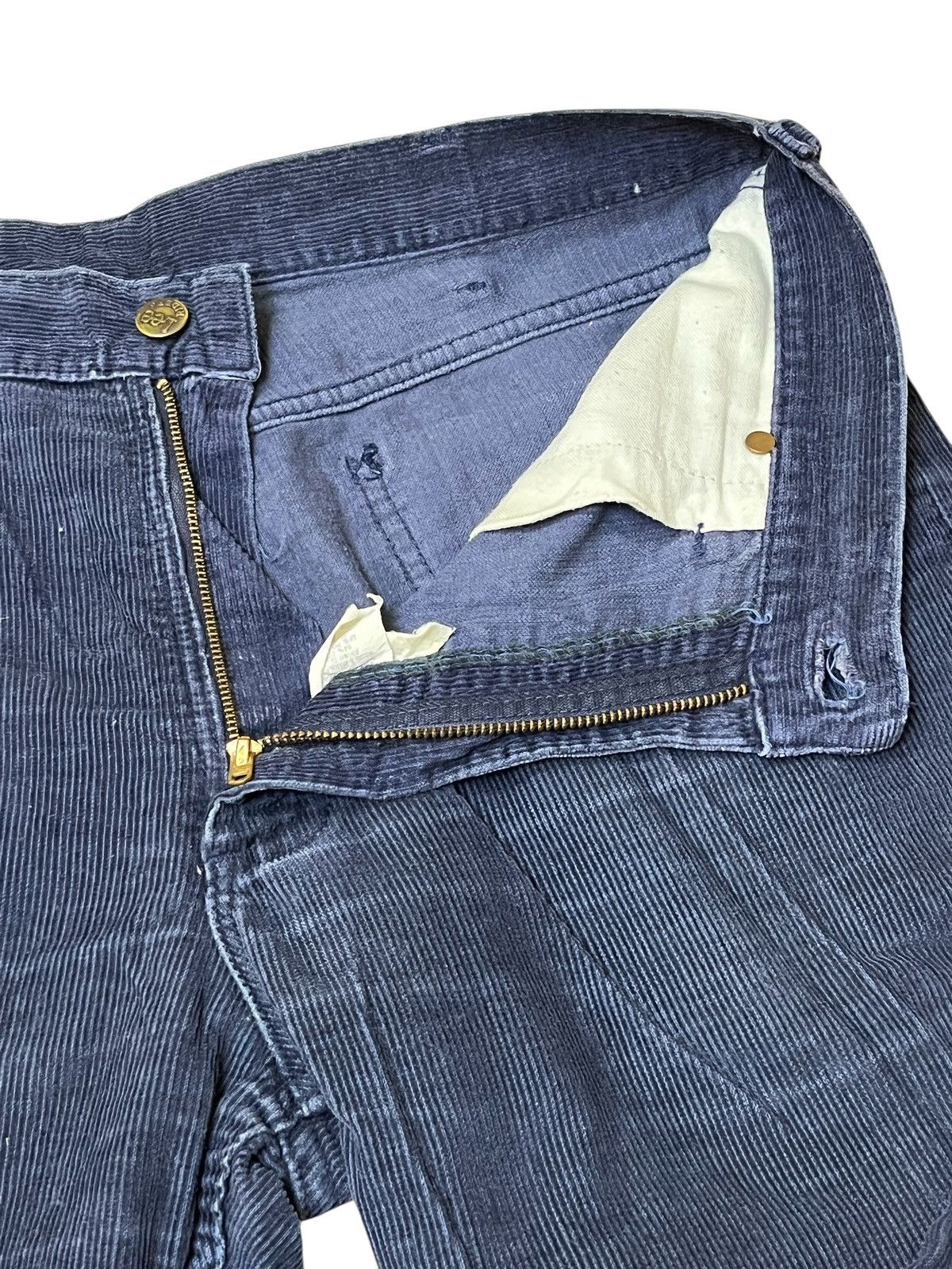Lee VINTAGE 80s LEE RIDERS MADE IN USA BLUE CORDUROY PANTS Size US 33 - 8 Thumbnail