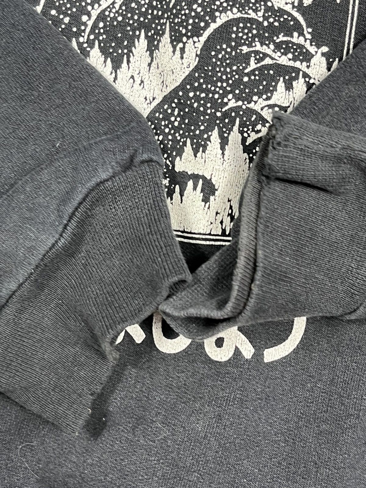Japanese Brand × Vintage Vintage 90s faded big logo sweatshirt streetwear size M Size US M / EU 48-50 / 2 - 6 Thumbnail