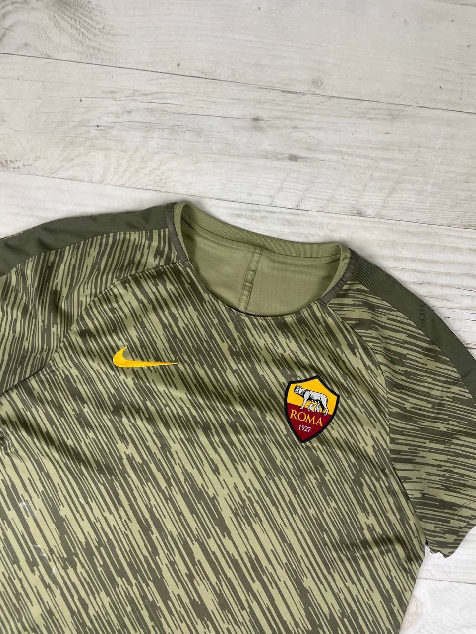 Nike Nike AS Roma 2017 2018 Pre Match Shirt Soccer Jersey Size US L / EU 52-54 / 3 - 2 Thumbnail
