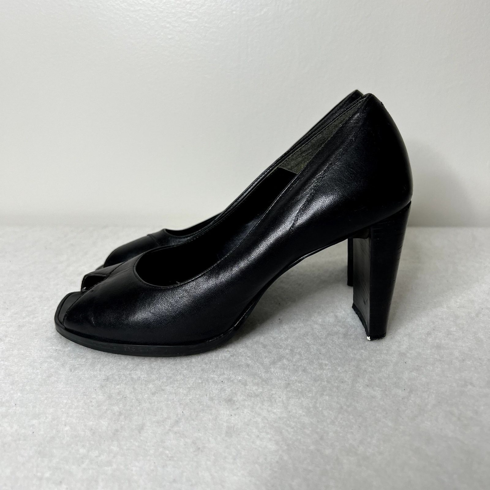 Nine West Nine West Black Leather Peep Toe Heels Size US 7 / IT 37 - 1 Thumbnail