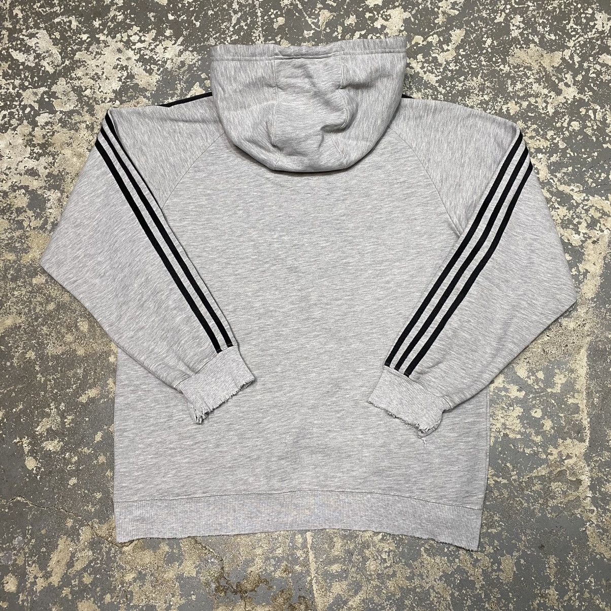 Adidas × Vintage Vintage Adidas 3 Stripe Grey Hoodie Sweatshirt Size US M / EU 48-50 / 2 - 8 Thumbnail