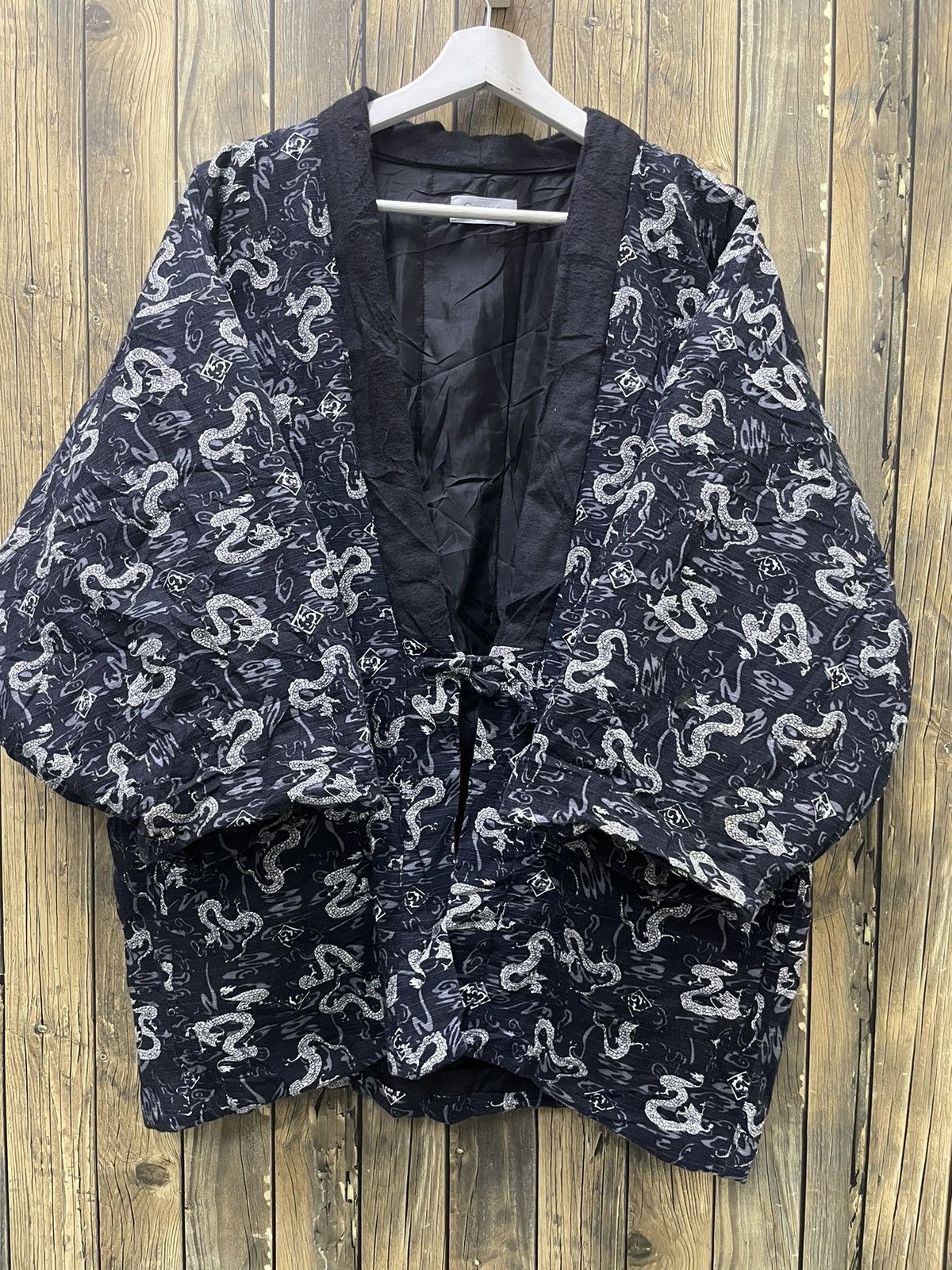 Japanese Brand RARE KIMONO JAPAN DRAGON Size US M / EU 48-50 / 2 - 4 Thumbnail
