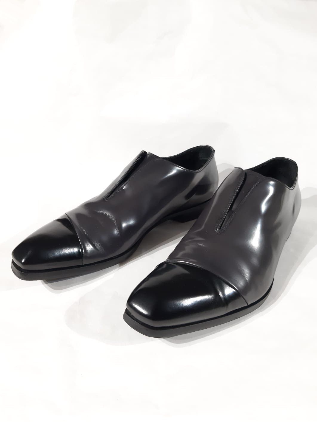 image of Prada Chisel Toe Loafers Fw 2008 Runway in Gunmetal Gray/Black, Men's (Size 8.5)