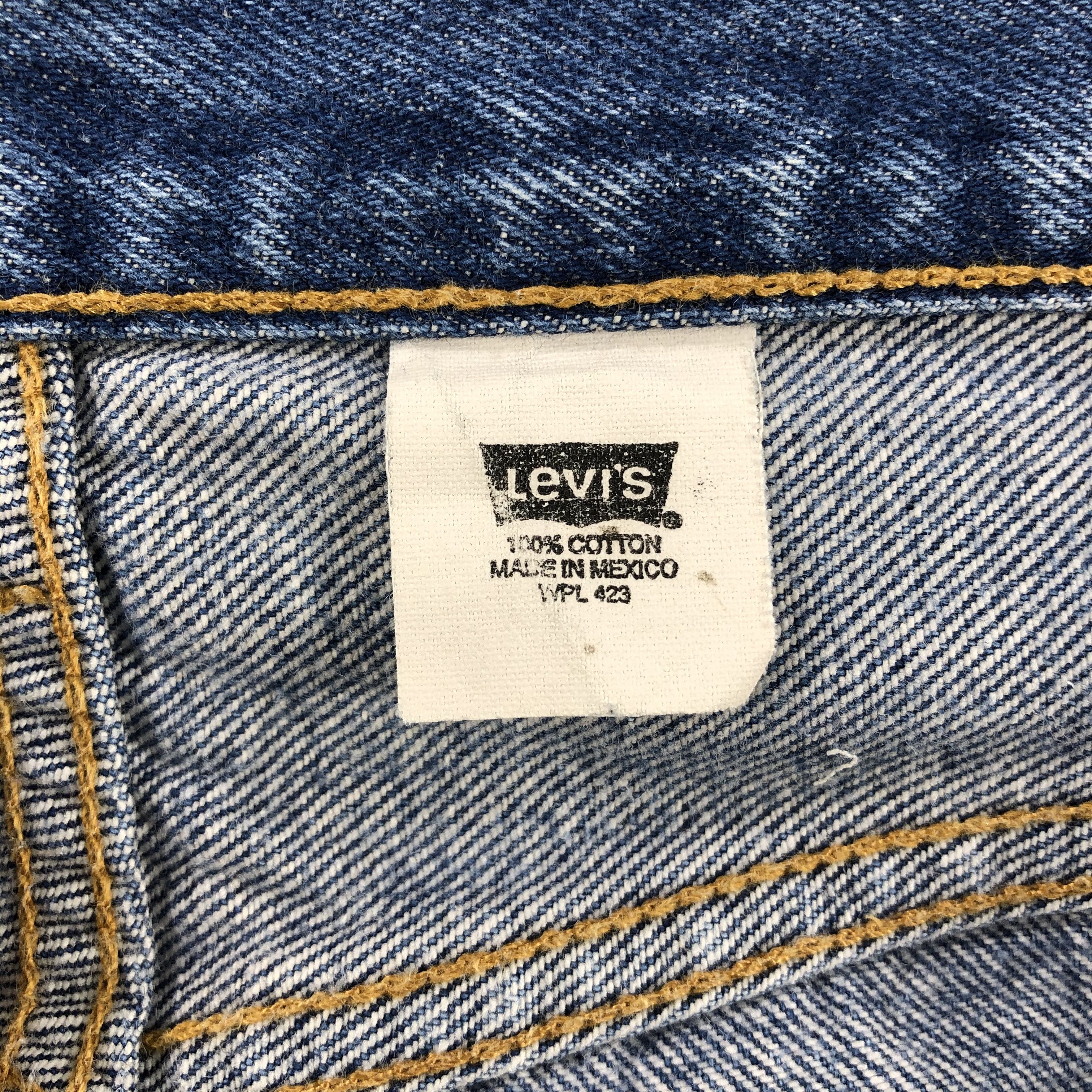 Levi's 90s Vintage Blue Wash Levis 501 Jeans-JM1738 Size US 33 - 9 Thumbnail