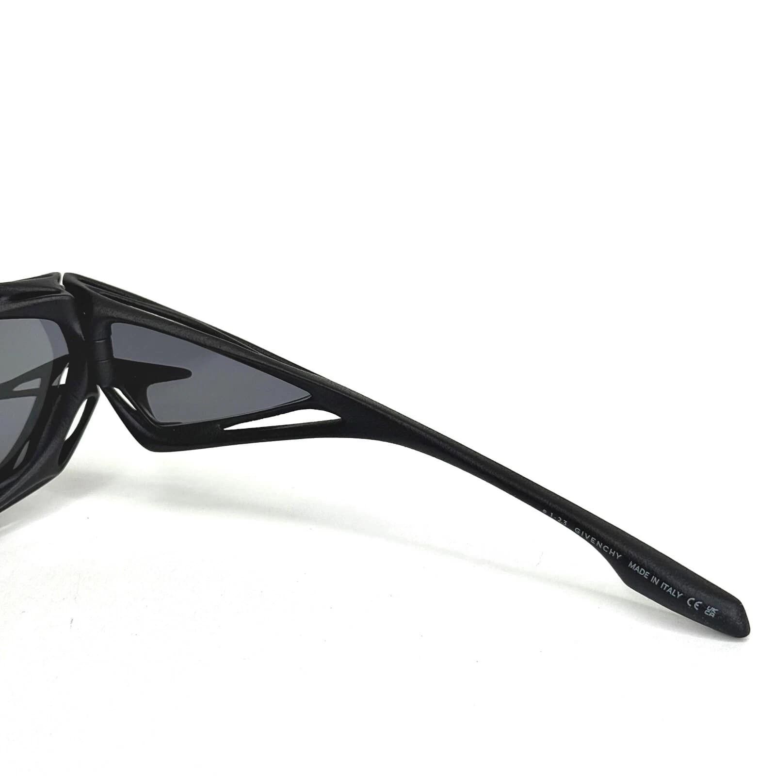 Givenchy GIVENCHY GIV CUT CAGE 40081 Matte Black 3D GV40081I Sunglass Size ONE SIZE - 10 Thumbnail