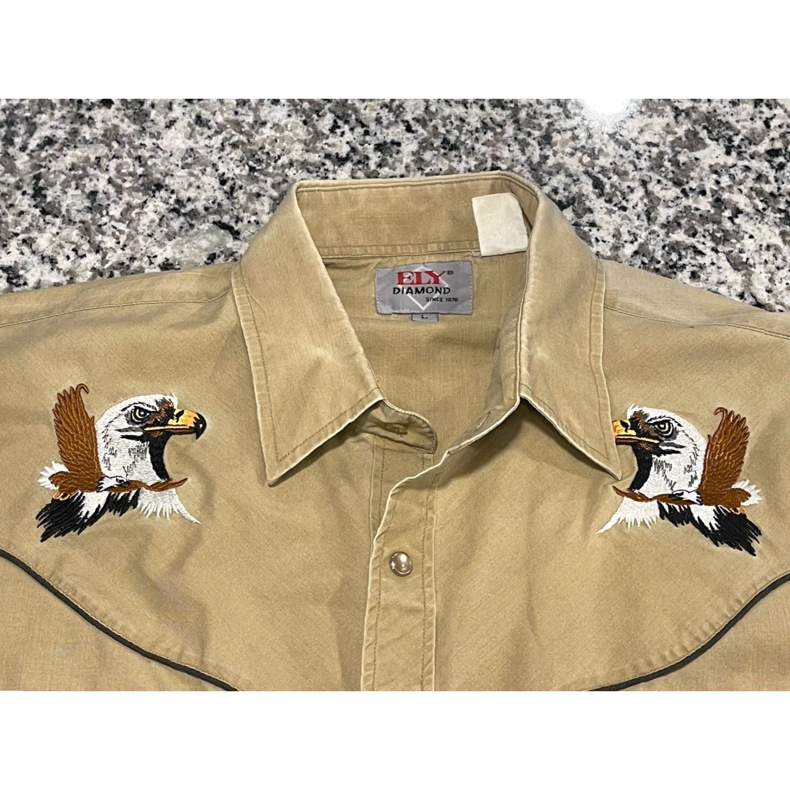 Vintage VINTAGE Ely Diamond Western Shirt Men L Pearl Snap American Bald Eagle Khaki Embroidered Size US L / EU 52-54 / 3 - 3 Thumbnail