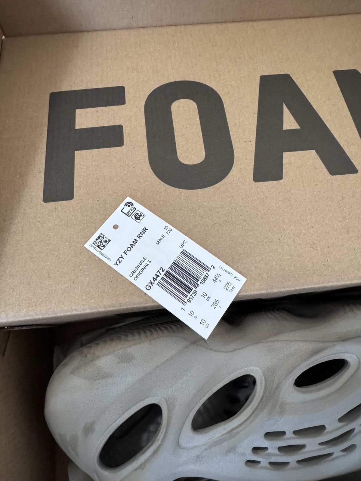 Adidas Adidas Yeezy Foam RNNR Stone Sage Size US 10 / EU 43 - 23 Thumbnail
