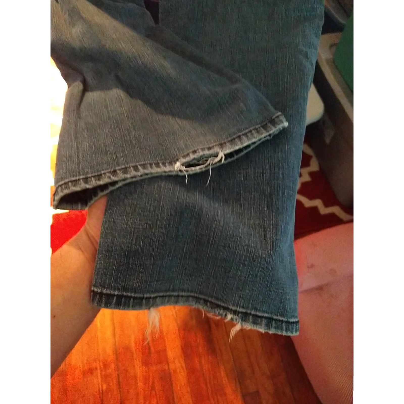 Diesel VINTAGE Diesel Jeans Size 33 Made In Italy Straight Leg Button Fly Men Denim Blue 31in Inseam Adult Mens Regular 33 Size US 33 - 3 Thumbnail