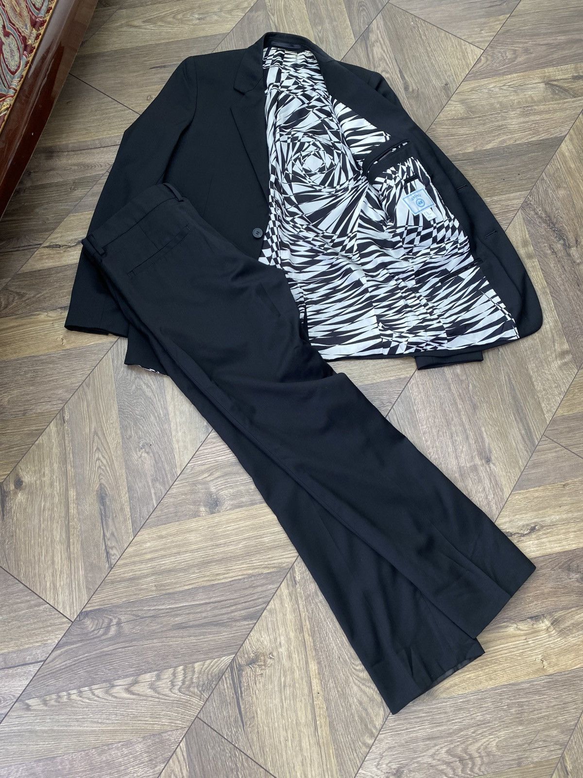 H&M × Versace Vintage Versace x H&M suit Size 46R - 1 Thumbnail