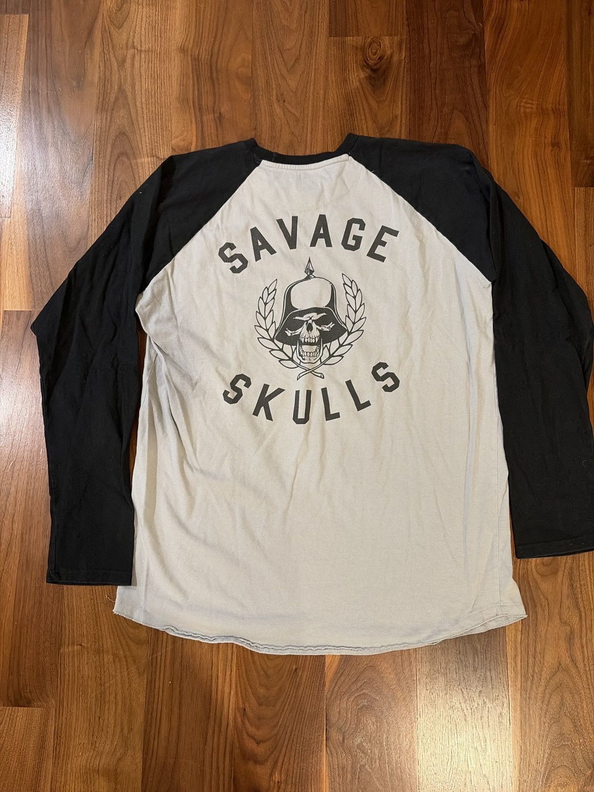 Supreme Supreme Savage Skulls Raglan Shirt Size US XL / EU 56 / 4 - 3 Thumbnail
