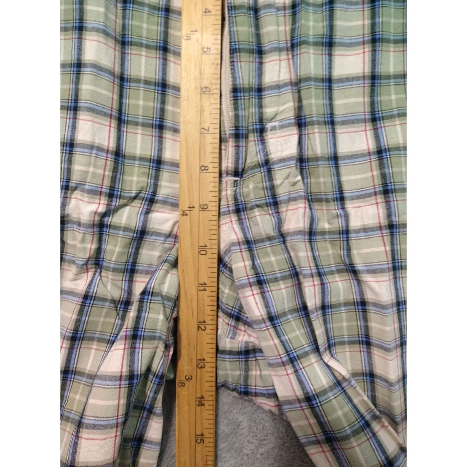 Banana Republic Banana Republic Shorts Mens 36 Bermuda Flat Front Cotton Casual Plaid Green Size US 36 / EU 52 - 4 Thumbnail