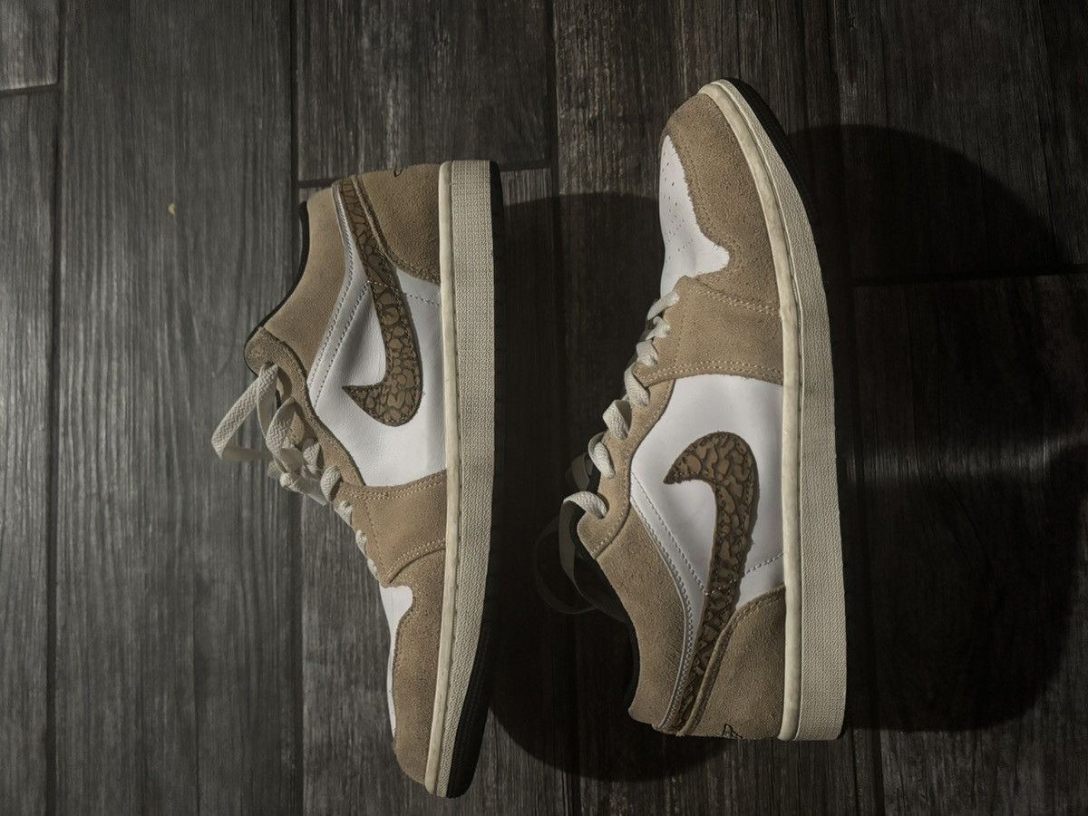 Nike Air Jordan low Size US 11.5 / EU 44-45 - 2 Thumbnail