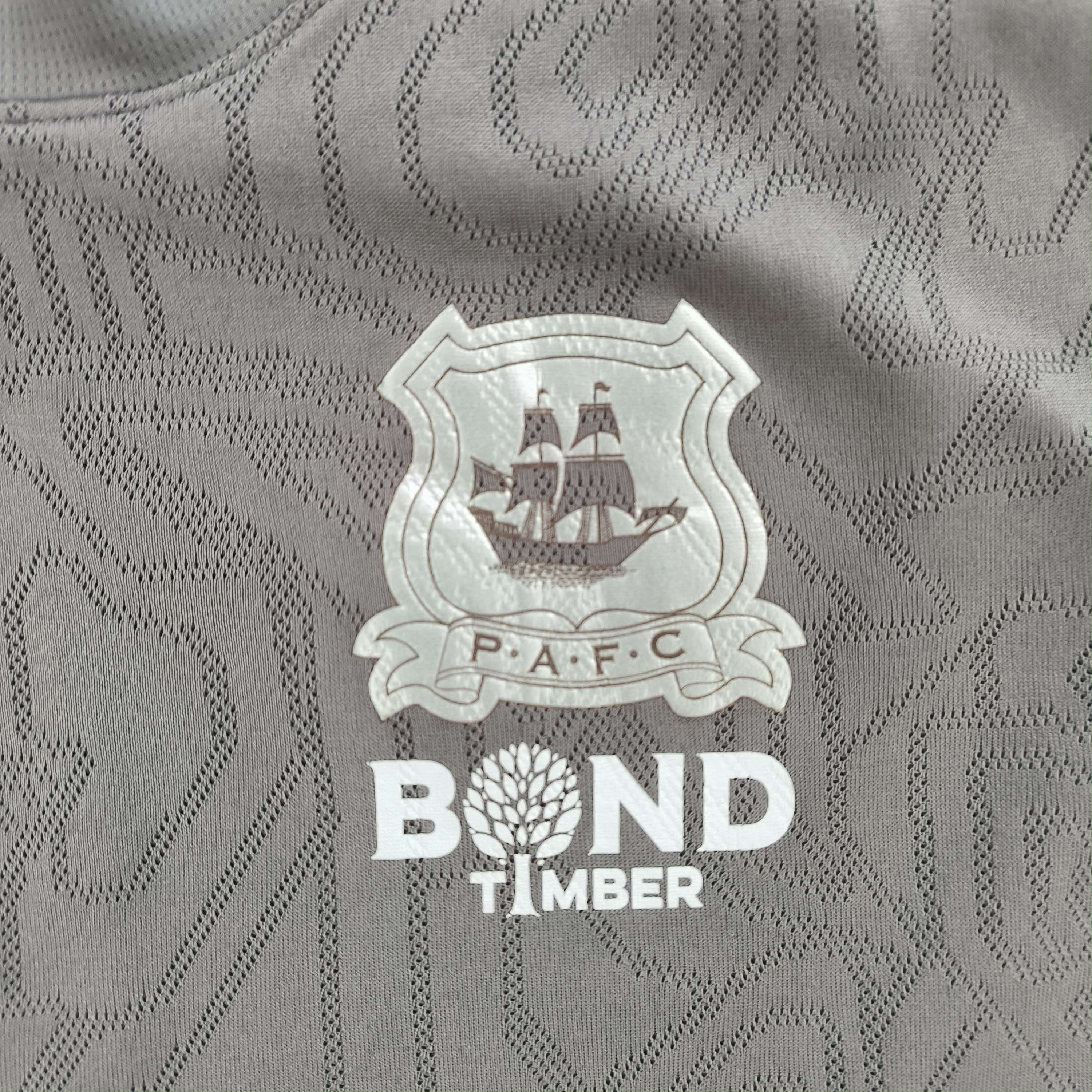 Puma Plymouth Argyle 2023-24 Puma training football jersey size M Size US M / EU 48-50 / 2 - 3 Thumbnail
